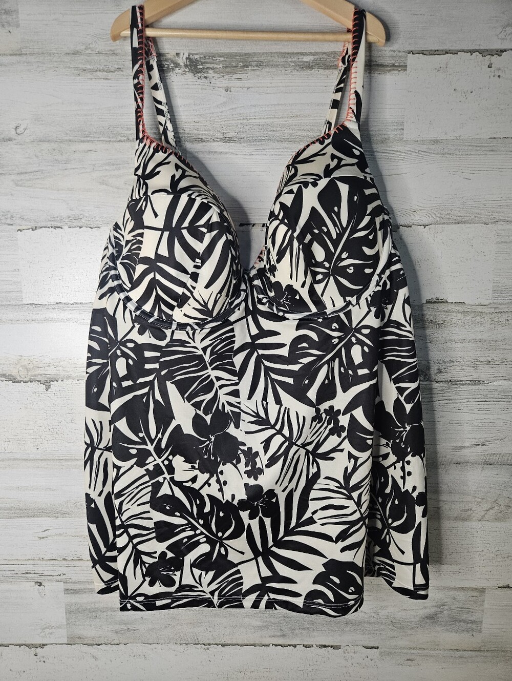 NEW Lane Bryant Floral Black White Swim Tankini Top Shirt 42DD